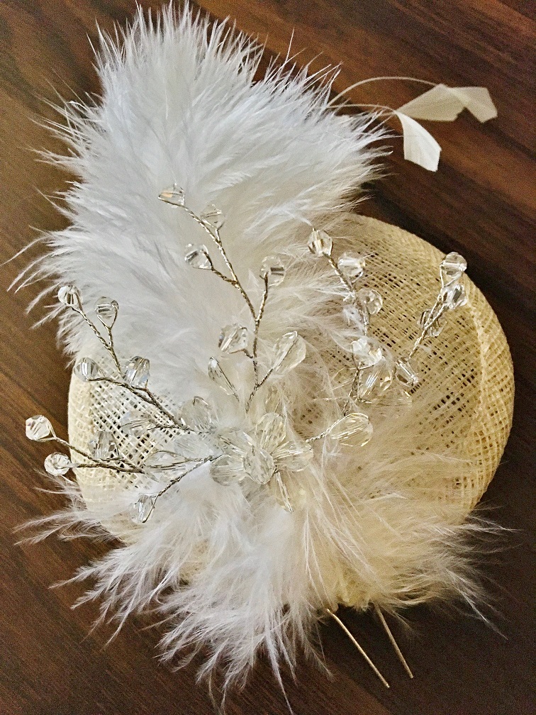 White Swan Fascinator