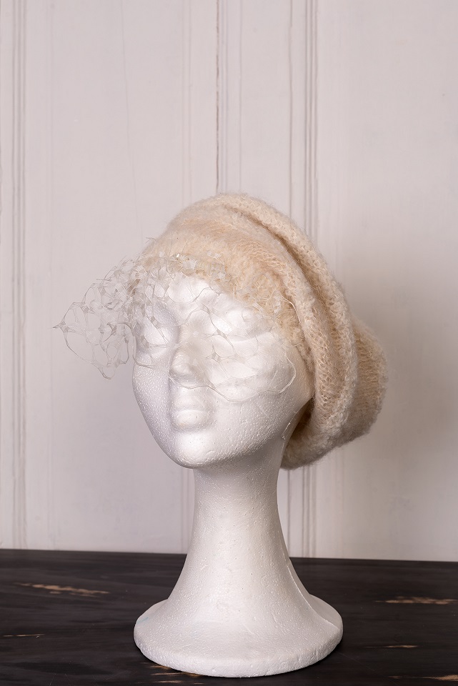 Caciula alpaca cu voaleta Boule de Neige