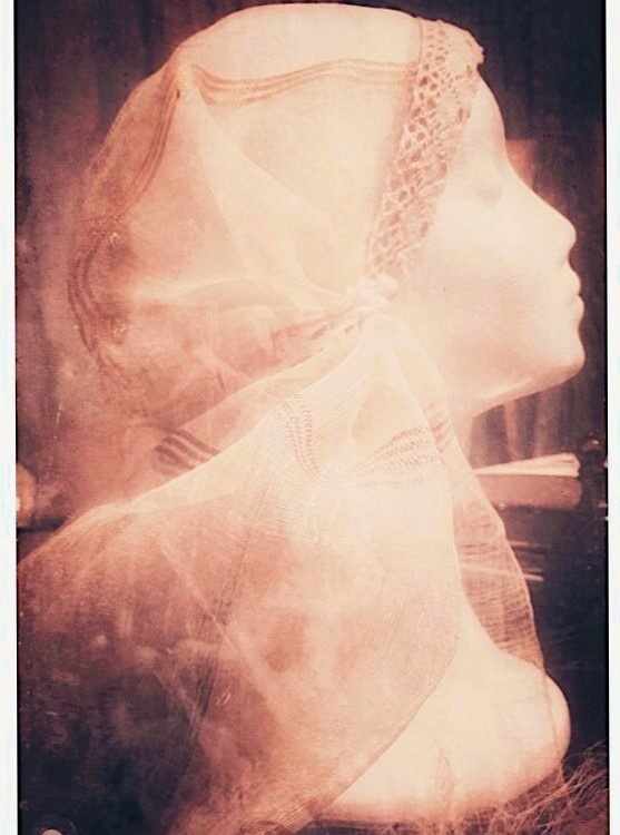 Bridal Nostalgic Silk-Veil