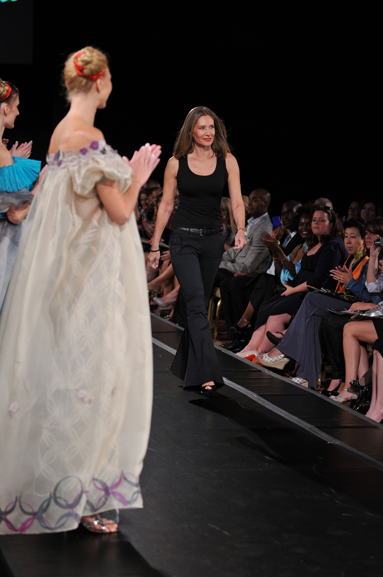Romanita Iovan fashion designer 31 ani activitate