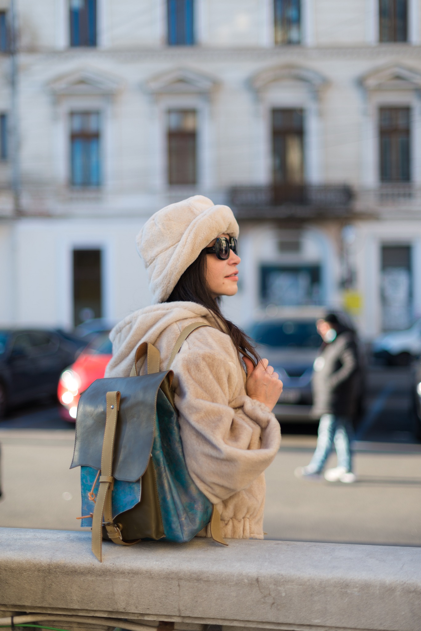 Caciula bucket hat bej din blana artificiala