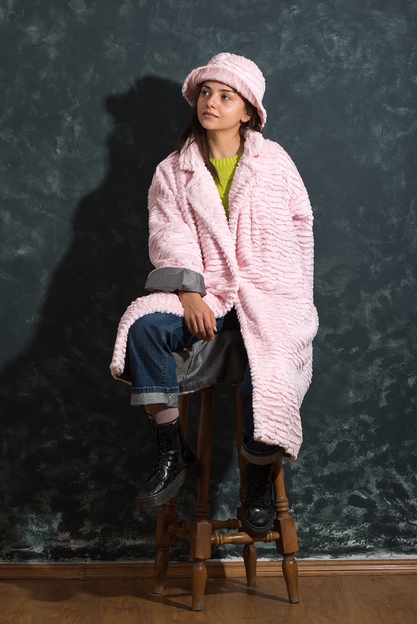 Caciula bucket hat roz din blana artificiala