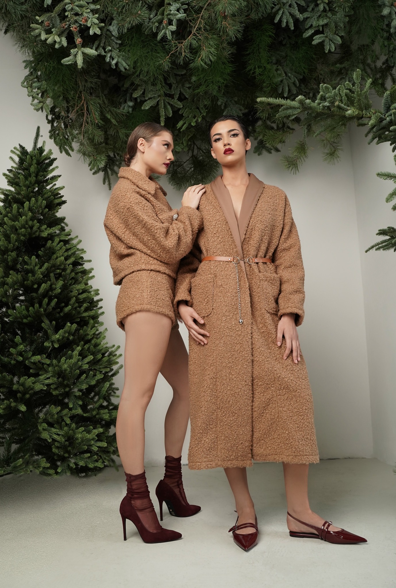 mocha-mousse-cappucino-color-2025-designeri-romani (1)