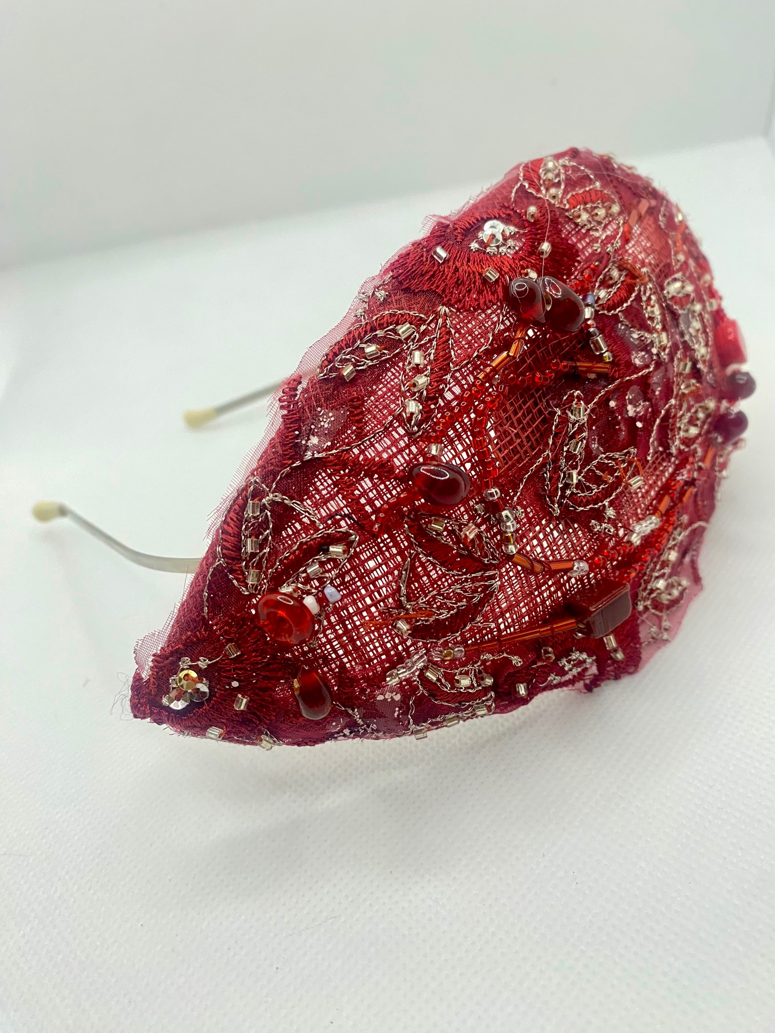 Fascinator burgundy Rojo de Gitana